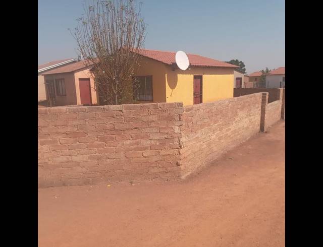 2 BEDROOM HOUSE FOR SALE IN SOSHANGUVE SOUTH